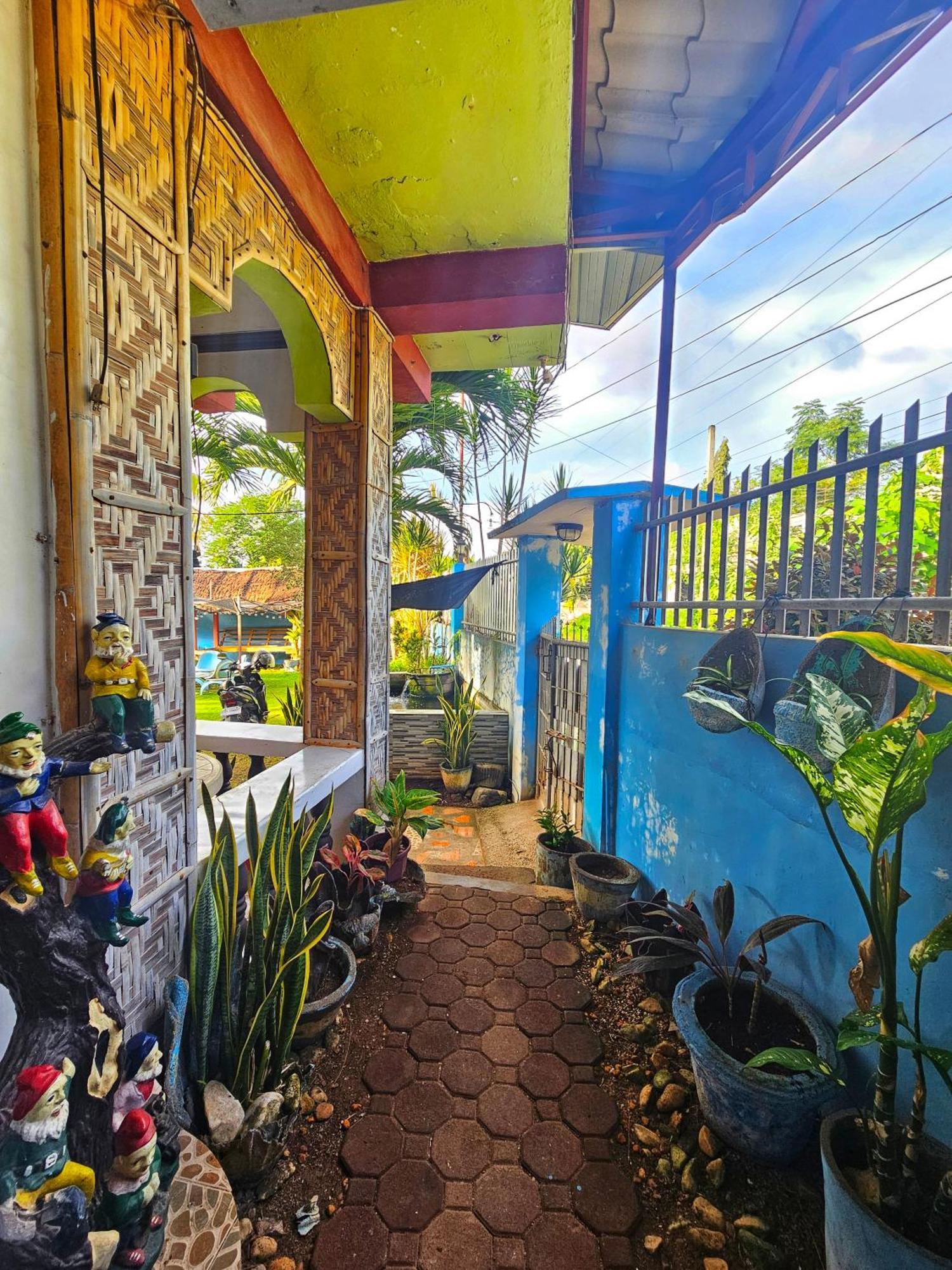 Bohol Sea Breeze Cottages And Resort Tawala  Экстерьер фото