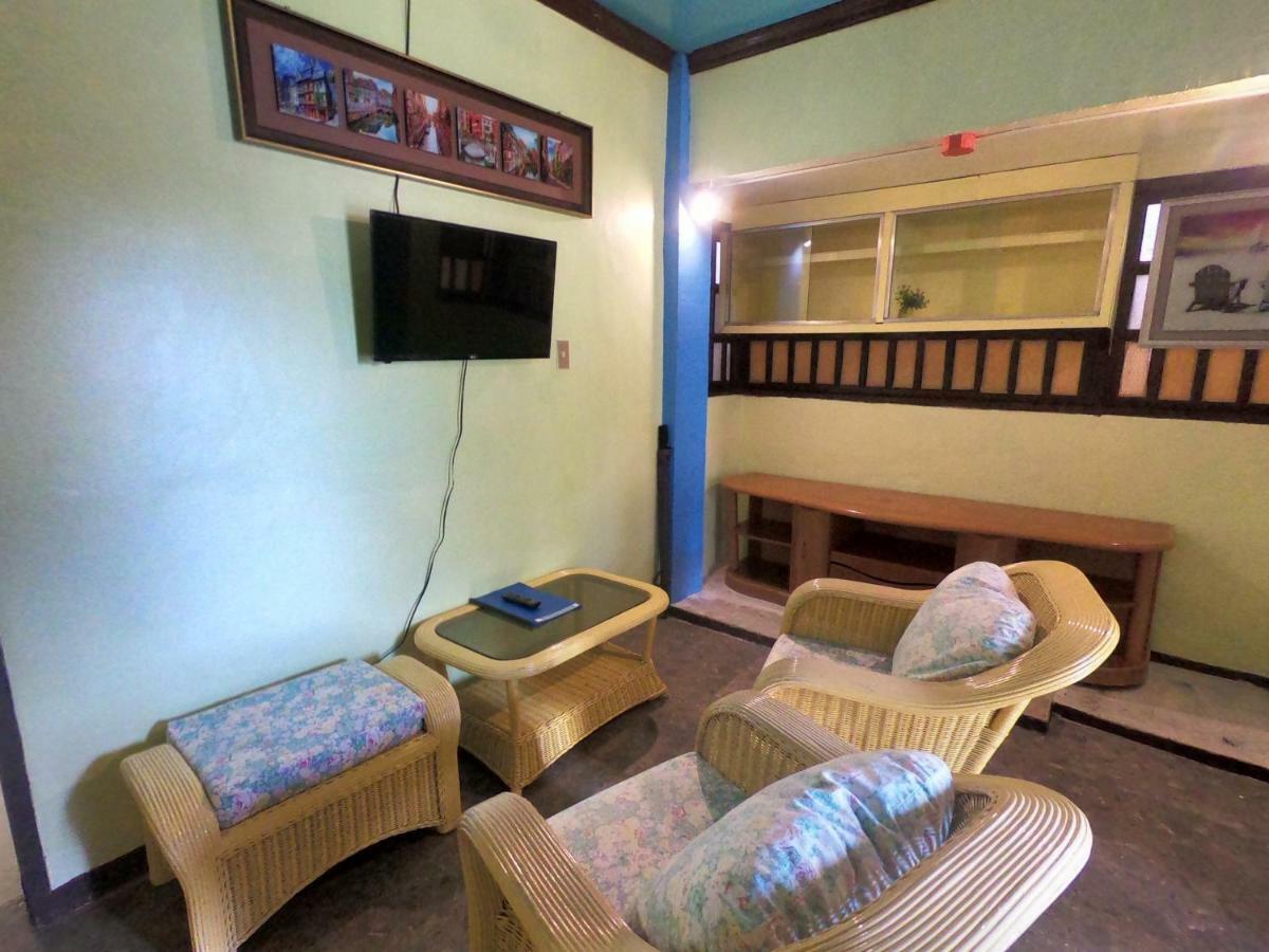 Bohol Sea Breeze Cottages And Resort Tawala  Экстерьер фото